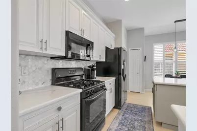 194 Treviso Court, Nokomis, FL 34275 - Photo 12