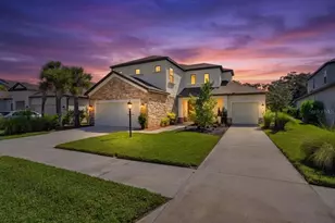 10203 Milky Way Cir, Sarasota, FL 34241 - Photo 2