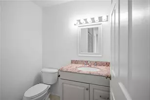 850 S Tamiami Trail, Sarasota, FL 34236 - Photo 14