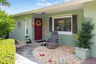 3012 Hyde Park St, Sarasota, FL 34239 - Photo 2
