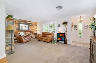 3012 Hyde Park St, Sarasota, FL 34239 - Photo 6
