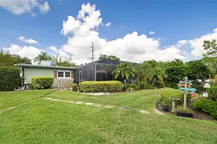 3012 Hyde Park St, Sarasota, FL 34239 - Photo 46