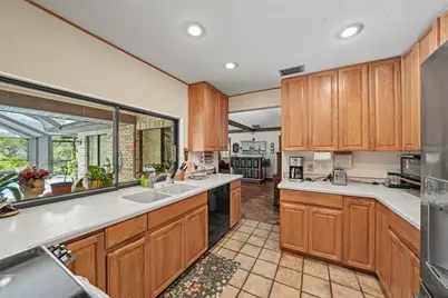 201 Wild Oak Drive, Brandon, FL 33511 - Photo 8