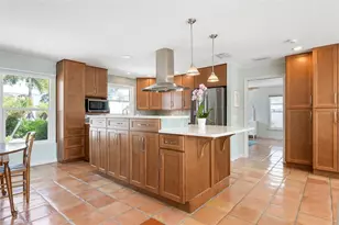 503 65th St, Holmes Beach, FL 34217 - Photo 14