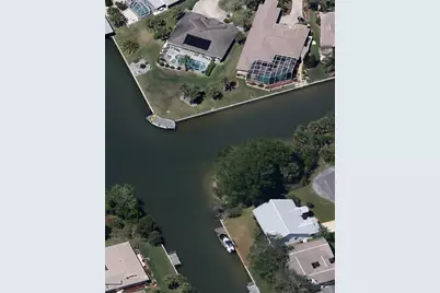 43 Cloverdale Court N, Palm Coast, FL 32137 - Photo 2