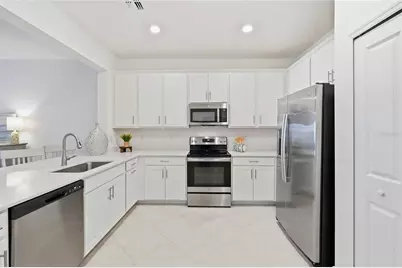 8776 Saint Kitts Circle, Englewood, FL 34224 - Photo 4