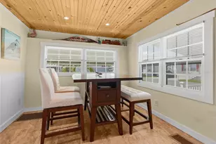 2055 Champion St, Sarasota, FL 34231 - Photo 16