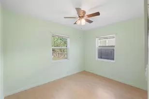5375 49th Ave N, Saint Petersburg, FL 33709 - Photo 12