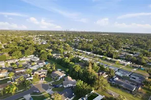 5375 49th Ave N, Saint Petersburg, FL 33709 - Photo 32