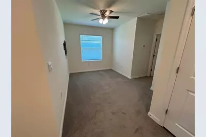 8736 Milestone Drive, Sarasota, FL 34238 - Photo 12