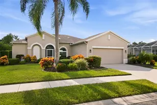414 Londonderry Dr, Sarasota, FL 34240 - Photo 1