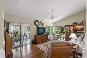 4239 Carriage Dr, Sarasota, FL 34241 - Photo 12