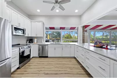 5837 Garden Lakes Drive, Bradenton, FL 34203 - Photo 36
