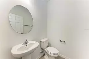 317 Via Tuscany Ave, Sarasota, FL 34243 - Photo 18