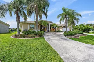19245 Moore Haven Ct, Port Charlotte, FL 33948 - Photo 52