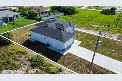 475 Raymer Street, Lehigh Acres, FL 33974 - Photo 4