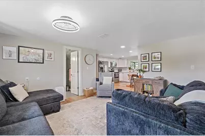 4455 Maygog Road, Sarasota, FL 34233 - Photo 6