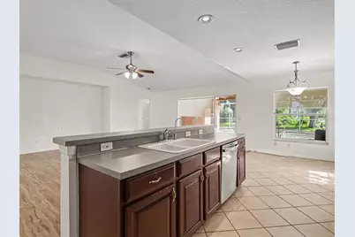 3905 Cardiff Place, Parrish, FL 34219 - Photo 12