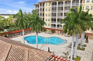 5531 Cannes Cir, Sarasota, FL 34231 - Photo 18