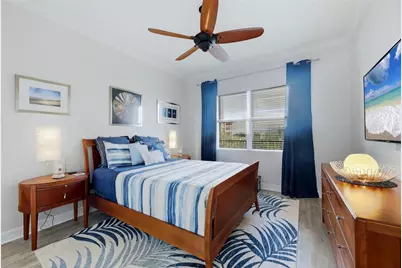 5531 Cannes Circle #403, Sarasota, FL 34231 - Photo 8