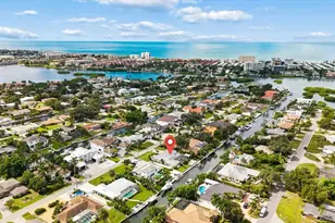 1741 Stanford Ln, Sarasota, FL 34231 - Photo 6