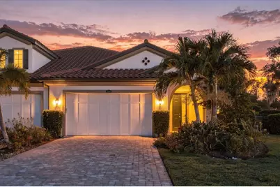 2304 Starwood Court, Lakewood Ranch, FL 34211 - Photo 2