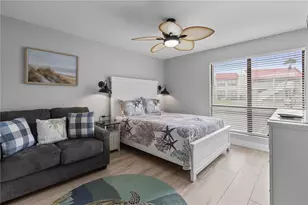 1801 Gulf Dr N, Bradenton Beach, FL 34217 - Photo 28