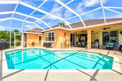 7107 91st Street E, Palmetto, FL 34221 - Photo 2