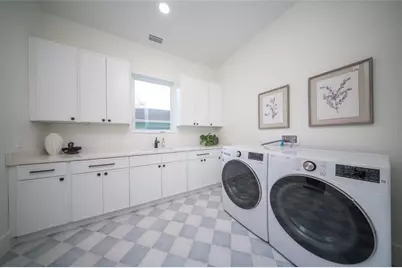 2420 Floyd Street, Sarasota, FL 34239 - Photo 42