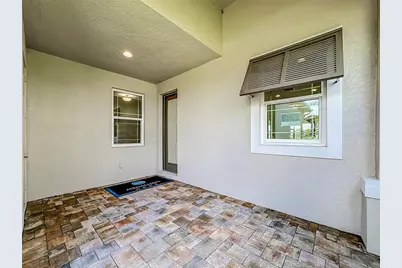 10618 Klee Avenue, Bradenton, FL 34212 - Photo 6