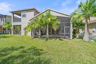 6623 38th Ln E, Sarasota, FL 34243 - Photo 16