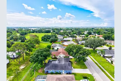 7129 Queen Palm Circle, Sarasota, FL 34243 - Photo 58