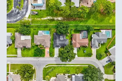 7129 Queen Palm Circle, Sarasota, FL 34243 - Photo 60