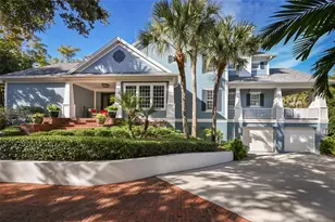 1749 Lincoln Park Cir, Sarasota, FL 34236 - Photo 2