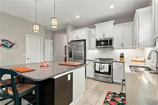 6964 White Willow Ct, Sarasota, FL 34243 - Photo 10