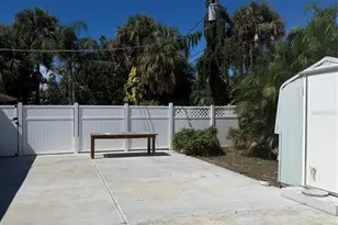 406 71st St, Holmes Beach, FL 34217 - Photo 16