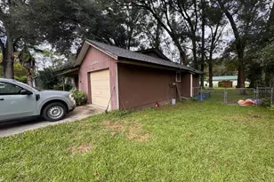 5581 NW 62nd Pl, Ocala, FL 34482 - Photo 2