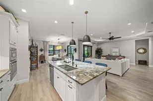 939 River Wind Cir, Bradenton, FL 34212 - Photo 6