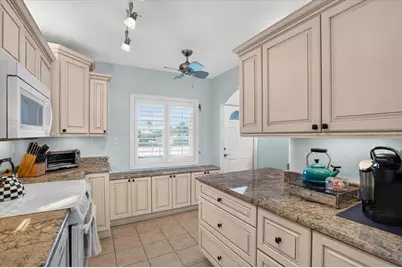 5200 Gulf Drive #107, Holmes Beach, FL 34217 - Photo 20