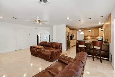 2429 Whippoorwill Circle, Sarasota, FL 34231 - Photo 16