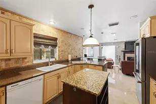 2429 Whippoorwill Cir, Sarasota, FL 34231 - Photo 20