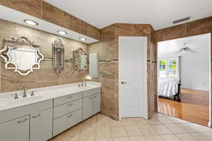 2429 Whippoorwill Cir, Sarasota, FL 34231 - Photo 38