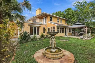 2429 Whippoorwill Cir, Sarasota, FL 34231 - Photo 52