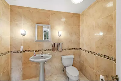 2429 Whippoorwill Circle, Sarasota, FL 34231 - Photo 12