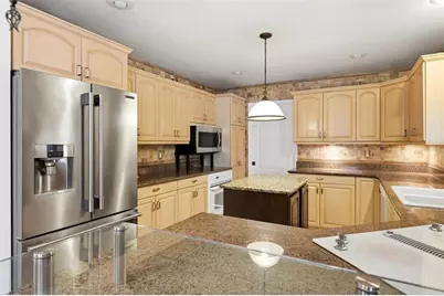 2429 Whippoorwill Circle, Sarasota, FL 34231 - Photo 22