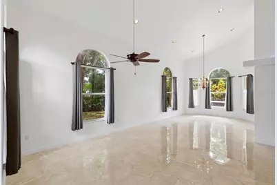 2429 Whippoorwill Circle, Sarasota, FL 34231 - Photo 8