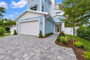 1647 Siesta Dr, Sarasota, FL 34239 - Photo 6