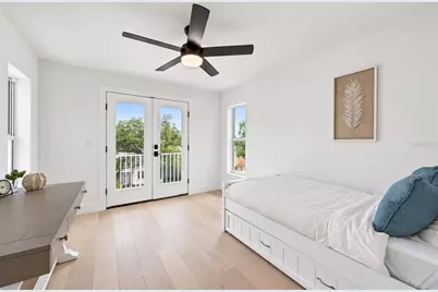1647 Siesta Drive, Sarasota, FL 34239 - Photo 32