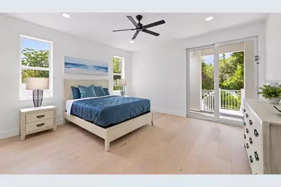 1647 Siesta Drive, Sarasota, FL 34239 - Photo 34