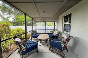 2751 72nd Ave Dr E, Sarasota, FL 34243 - Photo 28